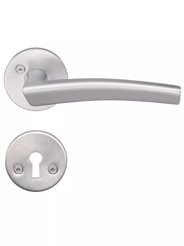 Ett modernt dörrhandtag i rostfritt stål med en rund rosett och en enkel, elegant design.