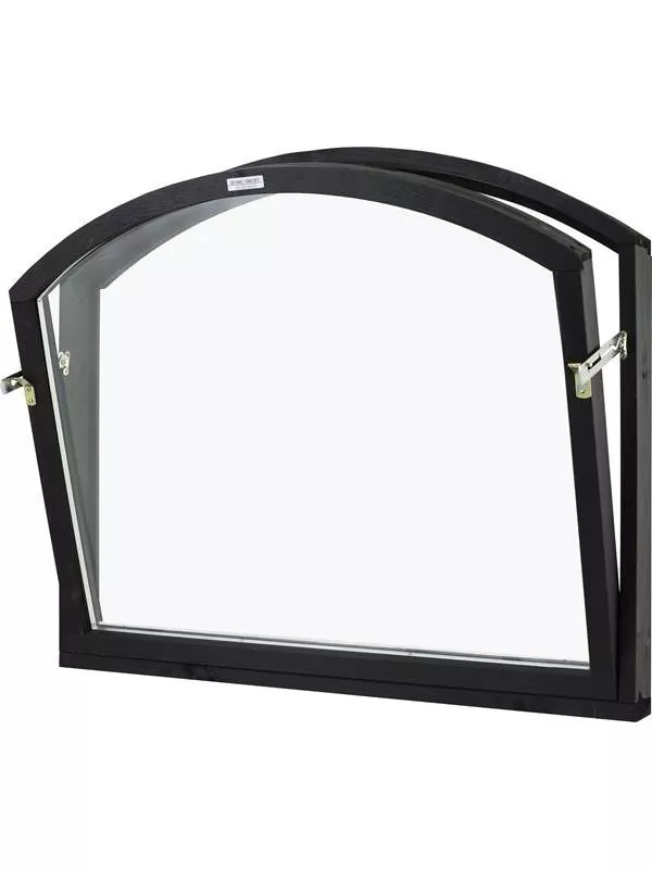 Inåtgående stallfönster med valvbåge