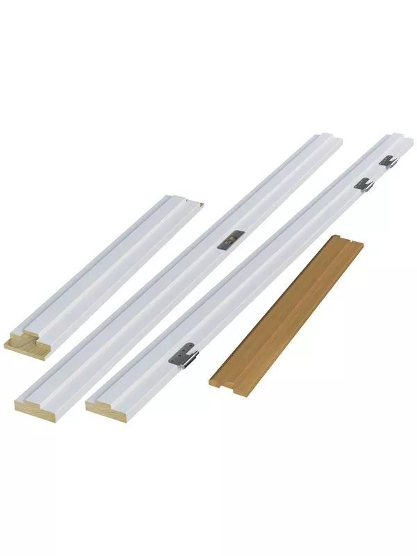 En vit dörrkarm med en slät yta och rena linjer, avsedd för inomhusbruk.